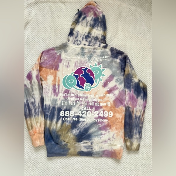 Urban outfitters tie-dye hoodie, size M - Picture 7 of 9